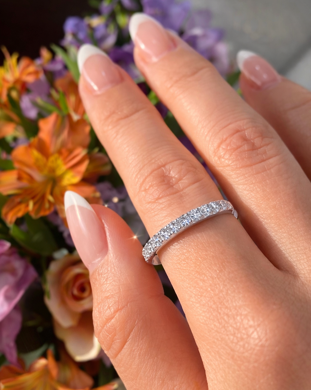 Loop Eternity Band  (Silver)