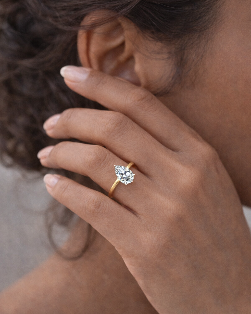 Encore Pear Ring 2ct (Gold)