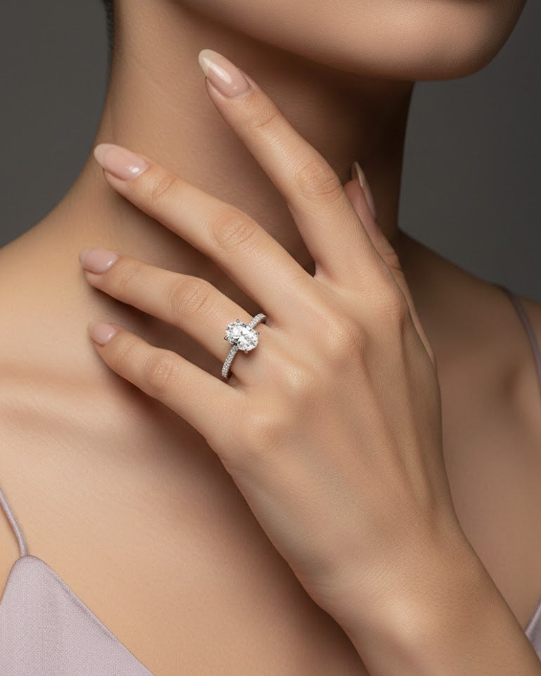 Refrain Oval Ring 2ct (Silver)