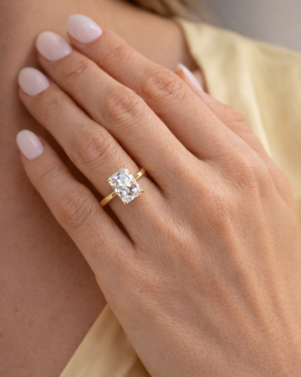 Verse Radiant Ring 2ct (Gold)