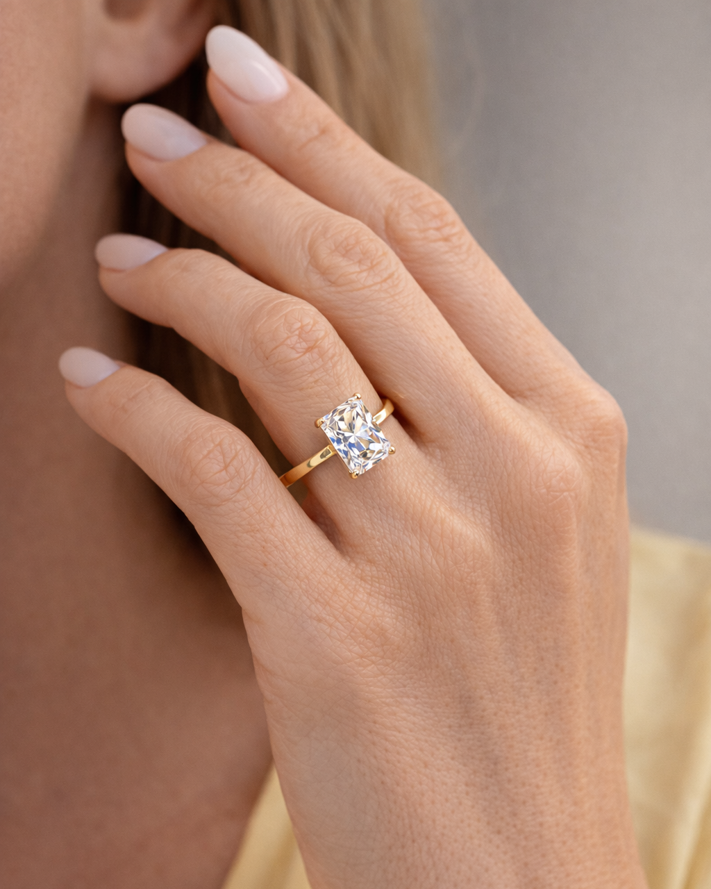 Verse Radiant Ring 2ct (Gold)