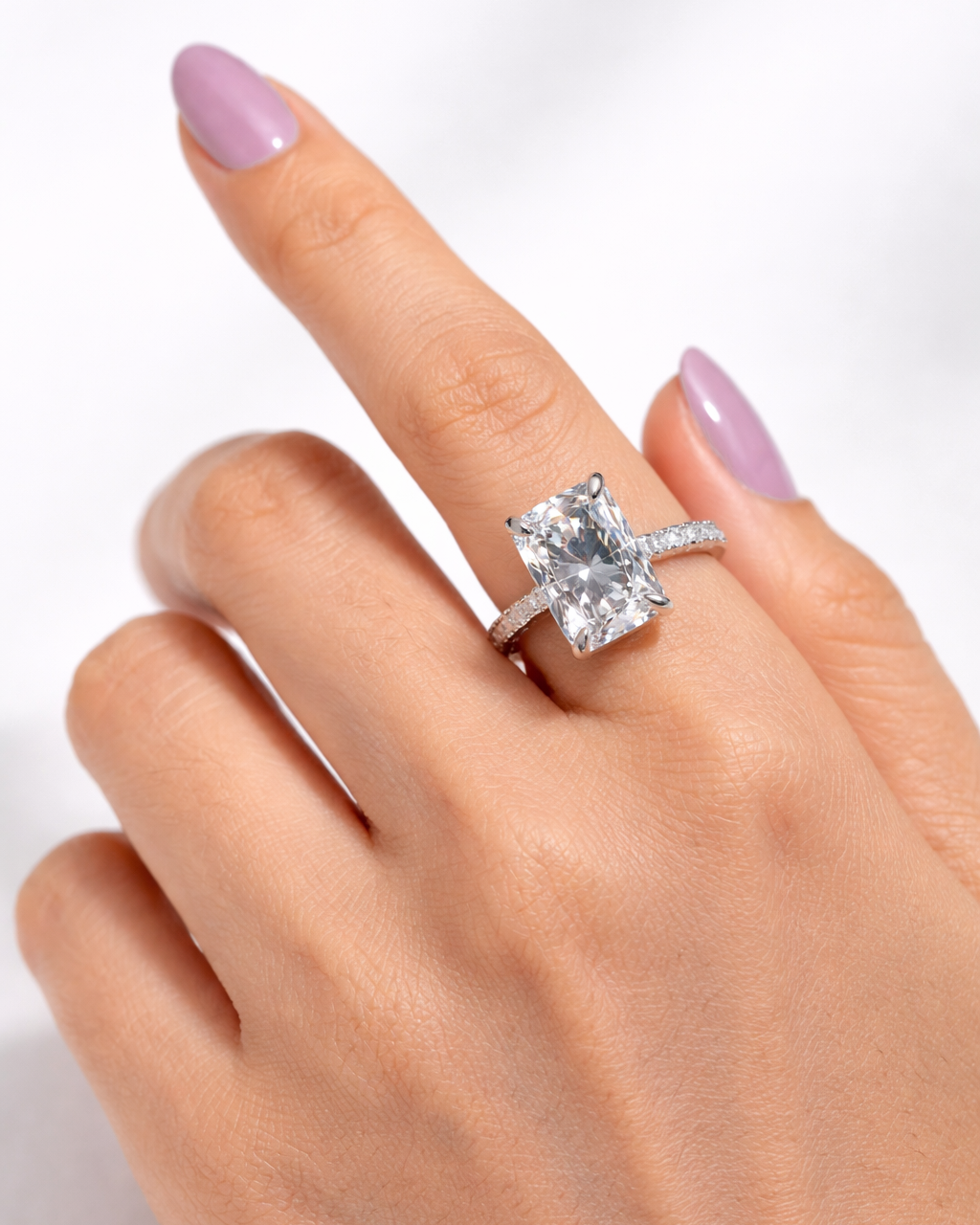 Crescendo Radiant Ring 5ct (Silver)
