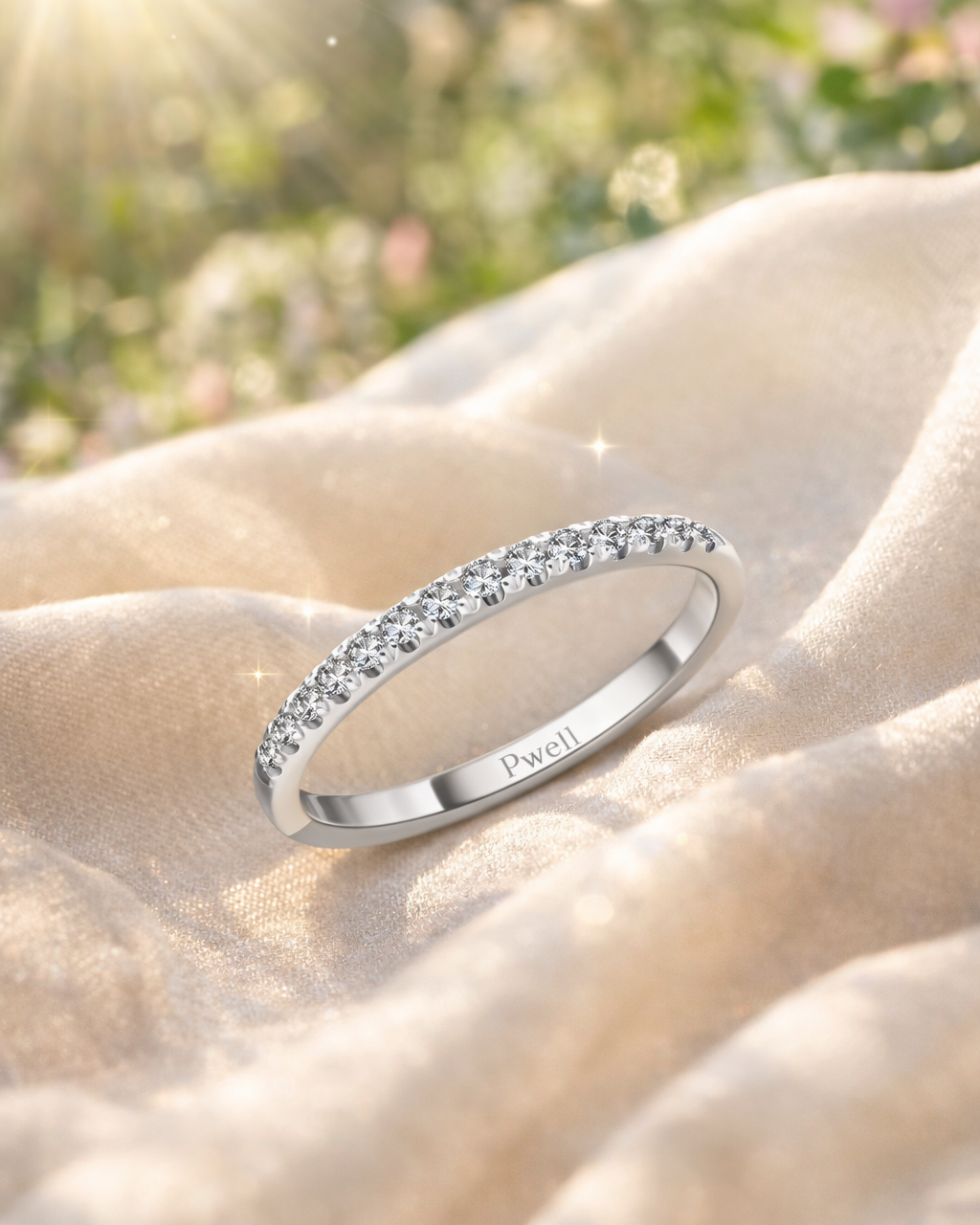 Loop Eternity Band  (Silver)